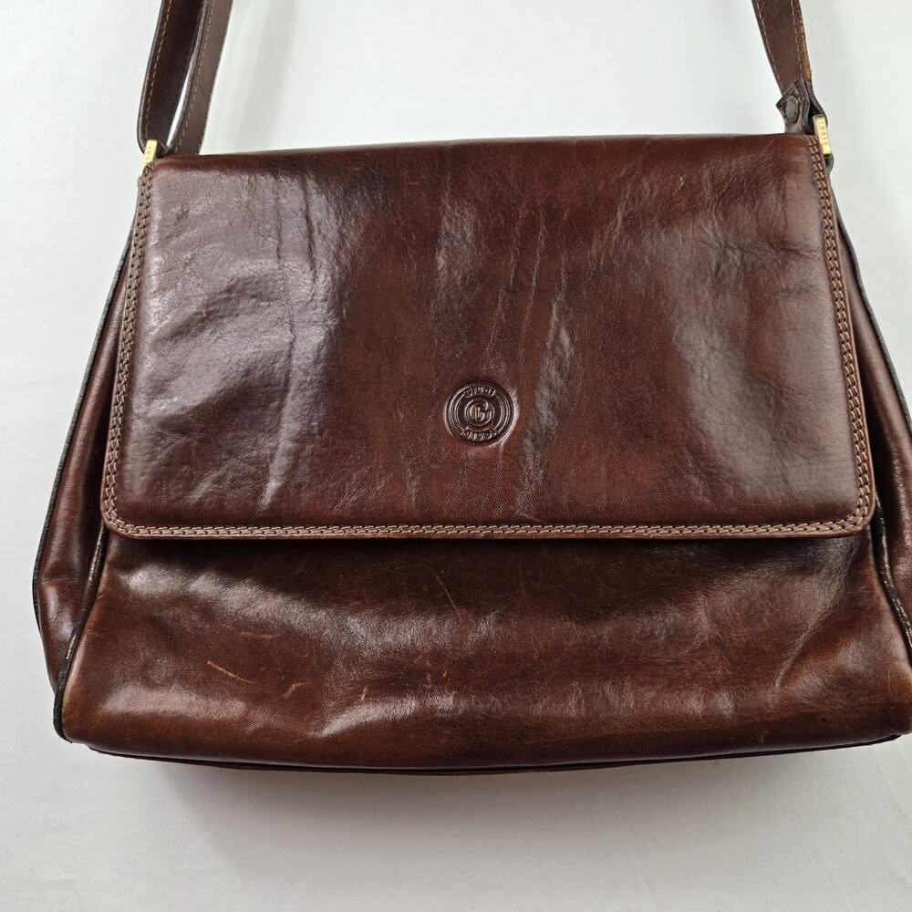 VTG GIUDI Leather Purse Crossbody Brown‎ leather. Flaws. Read